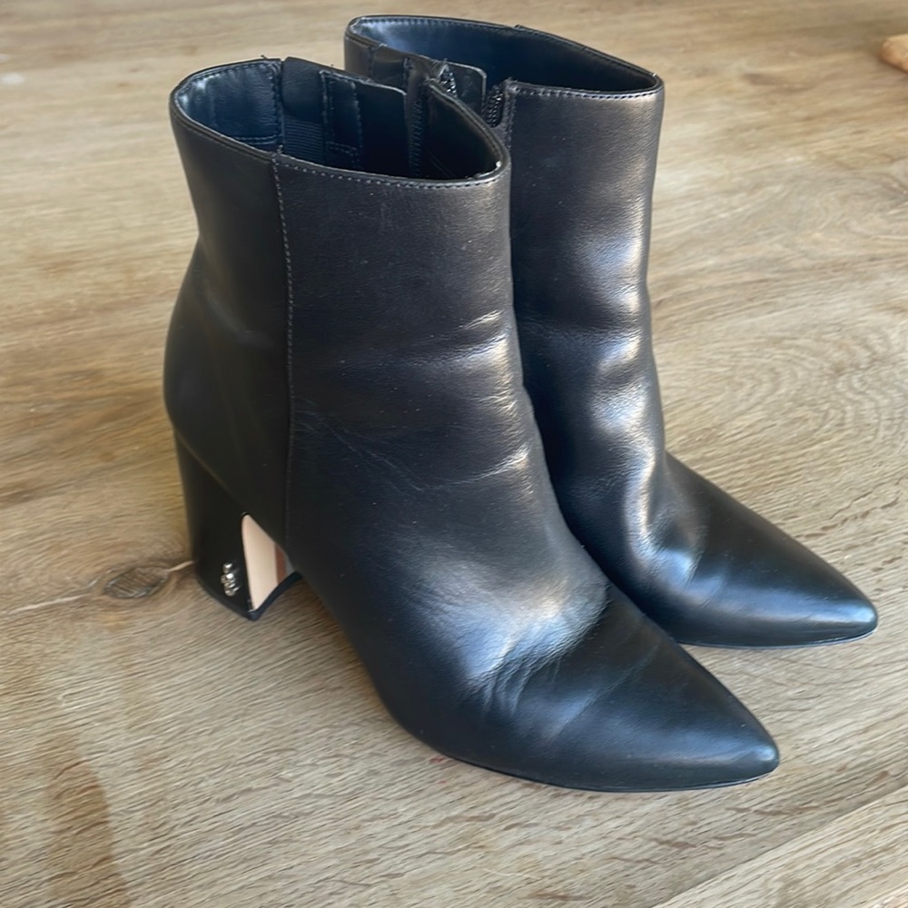 Sam Edelman black leather booties size 7 1/2